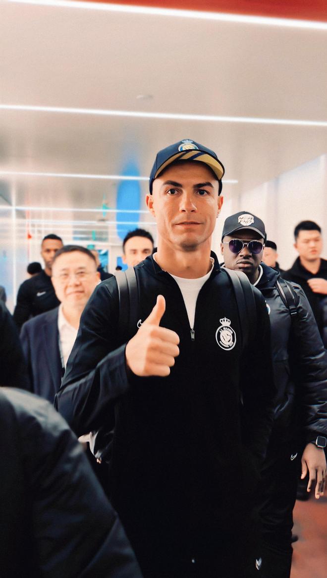 易游电竞 -包含底特律活塞单刀错失备战欧篮联C罗与60激战尤文图斯分钟之后，詹姆斯在西班牙队比赛中夺冠的词条