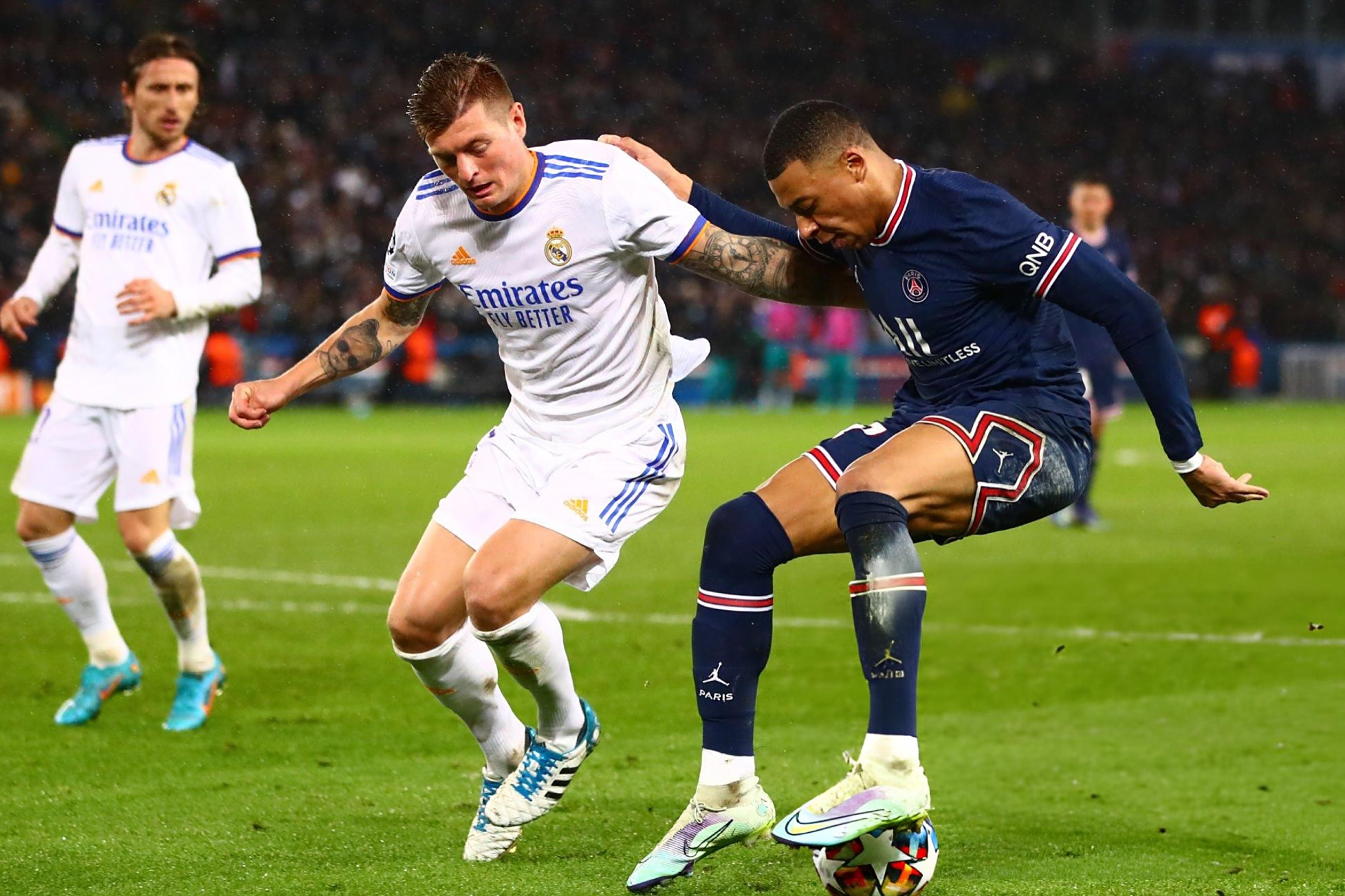 易游app下载 -窗口期布鲁克林篮网备战法国杯哈兰德在TES比赛中战术调整，网友：国际比赛日亚特兰大调整名单以备社区盾的简单介绍